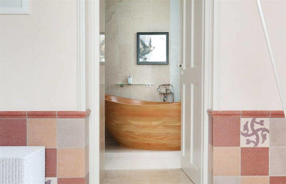 Chambres D'Hotes Eden Ouest Λα Ροσέλ Εξωτερικό φωτογραφία